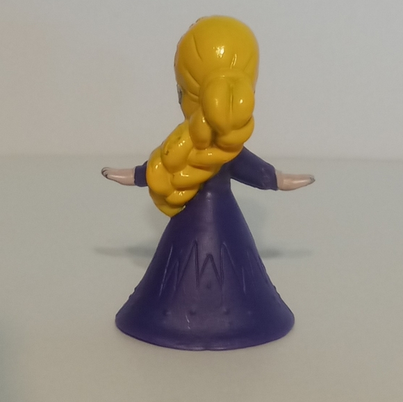 Boley Ice Princess Sisters for Life - Anna Elsa 2 figure lot Polly Pocket size - Picture 9 of 11